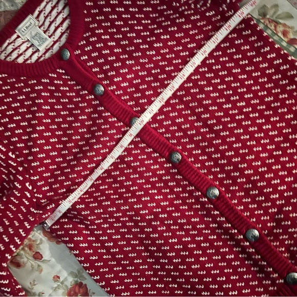 Vintage LL Bean cardigan with metal buttons M medium wool and cotton intarsia - Picture 4 of 8